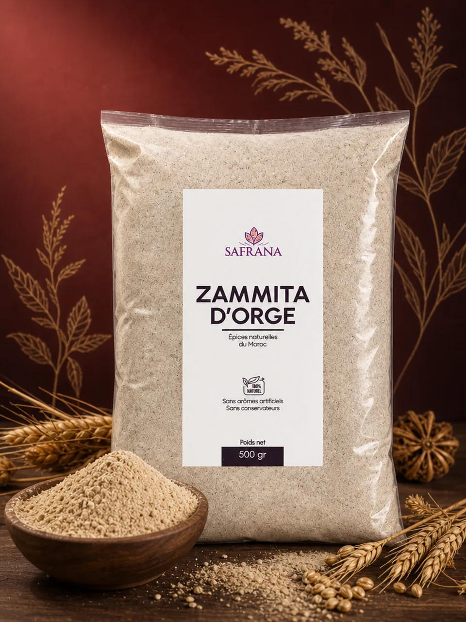 Poudre de zammita d'orge grillée de couleur dorée dans un bol